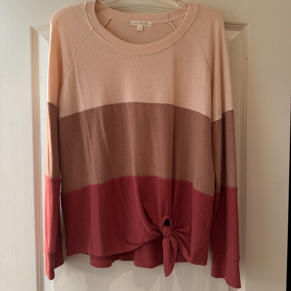 Women’s sweater